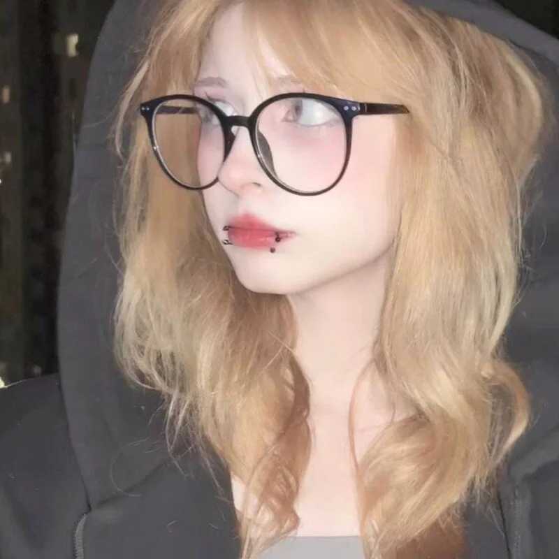 hexie_doll — FansOnlyX creator profile
