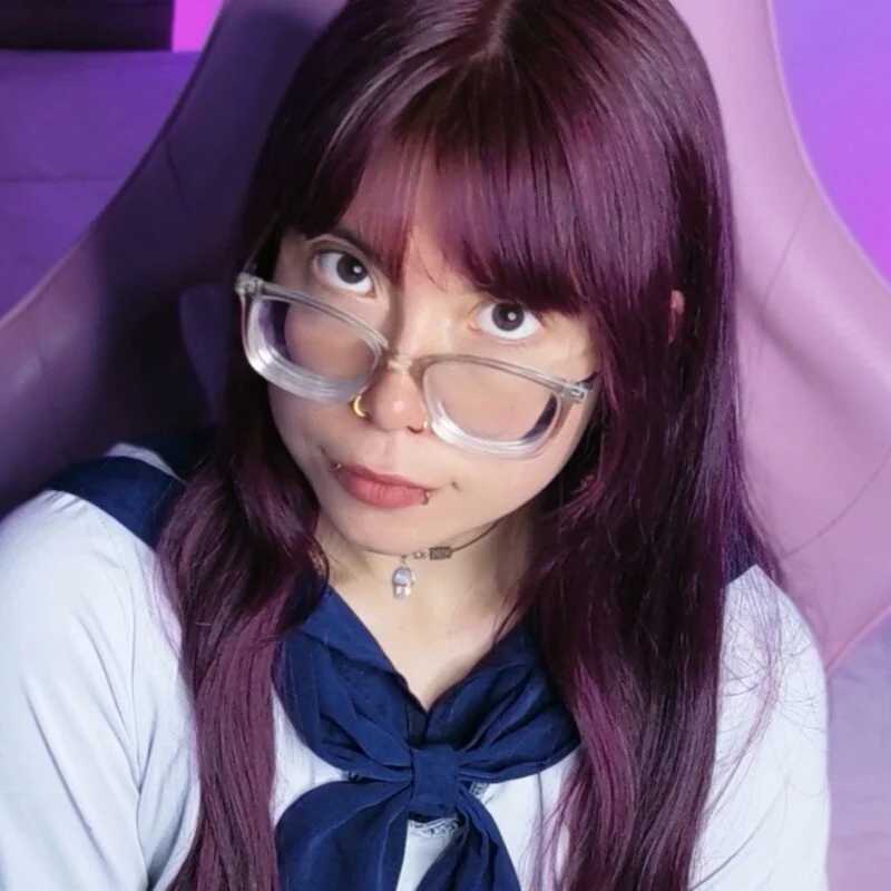 uchiiky_doll — FansOnlyX creator profile
