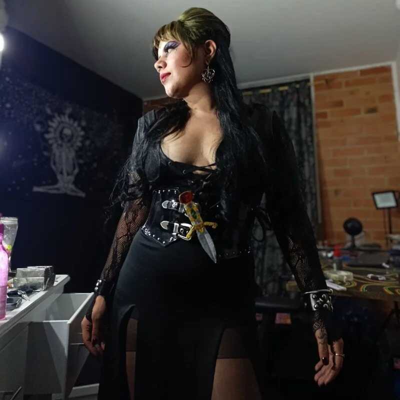Yourmadame_P — FansOnlyX creator profile