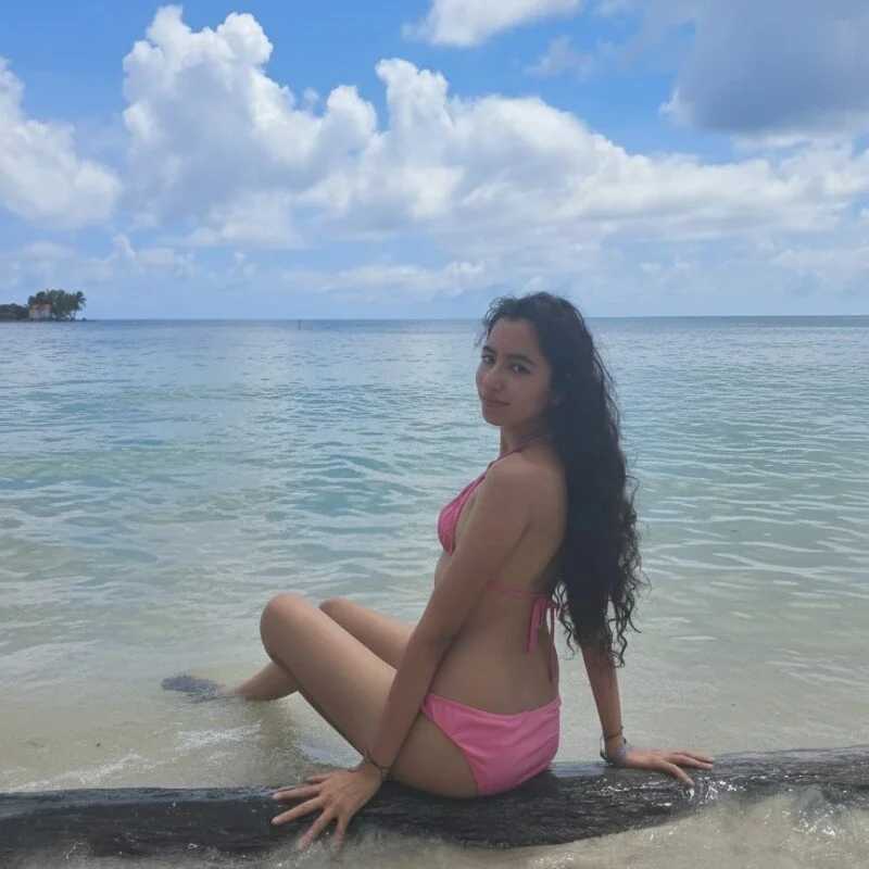Katiaflex — FansOnlyX creator profile