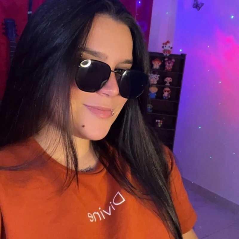 Nika_1_ — FansOnlyX creator profile