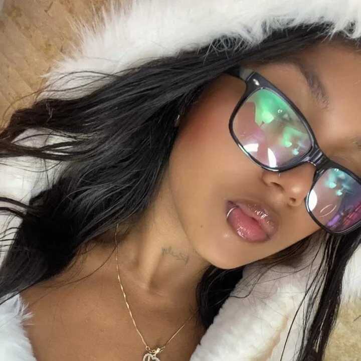 pocahontas_pow — FansOnlyX creator profile