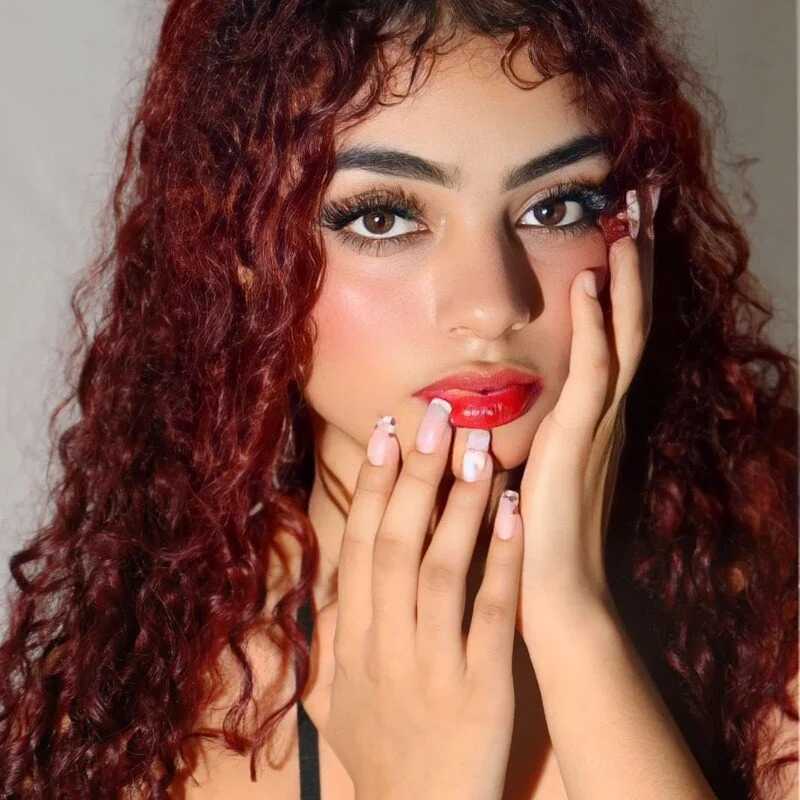 Zaira_lynn — FansOnlyX creator profile