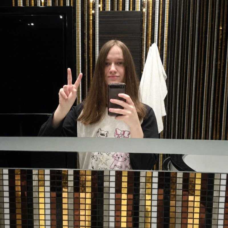 Midnight_Raven — FansOnlyX creator profile