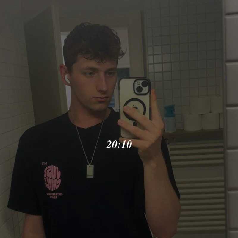Germanyhot19 — FansOnlyX creator profile
