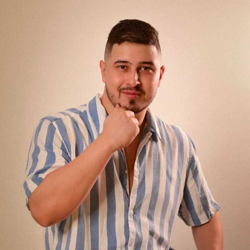 Alex_ferrati — FansOnlyX creator profile