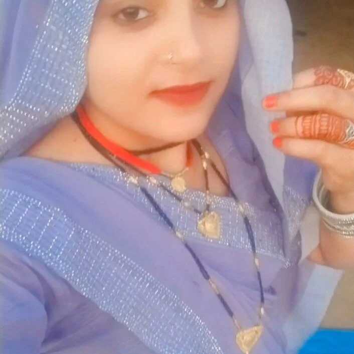 Hot_shivi34 — FansOnlyX creator profile
