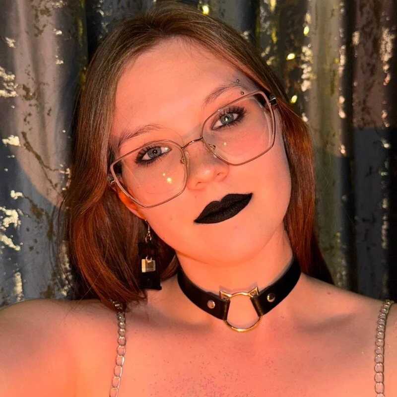 Angelika_Reinik — FansOnlyX creator profile