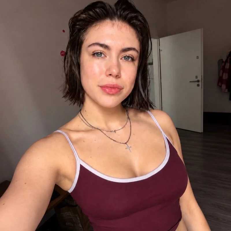 KendallBabee — FansOnlyX creator profile