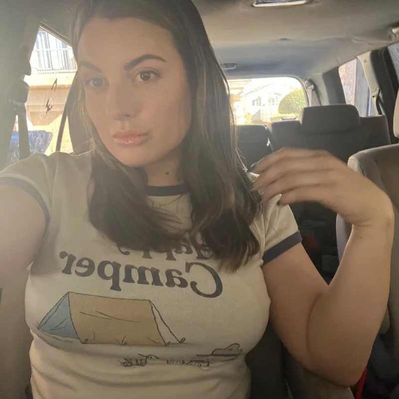 mollyyumz — FansOnlyX creator profile