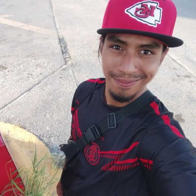 AlexAlejandro13 — FansOnlyX creator profile
