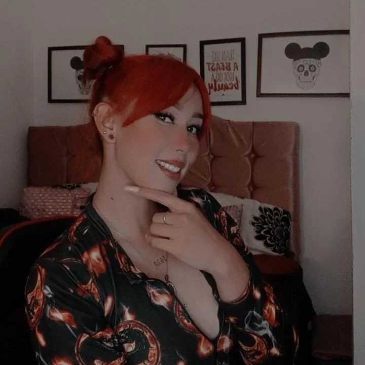 Skarlet_Adams28 — FansOnlyX creator profile