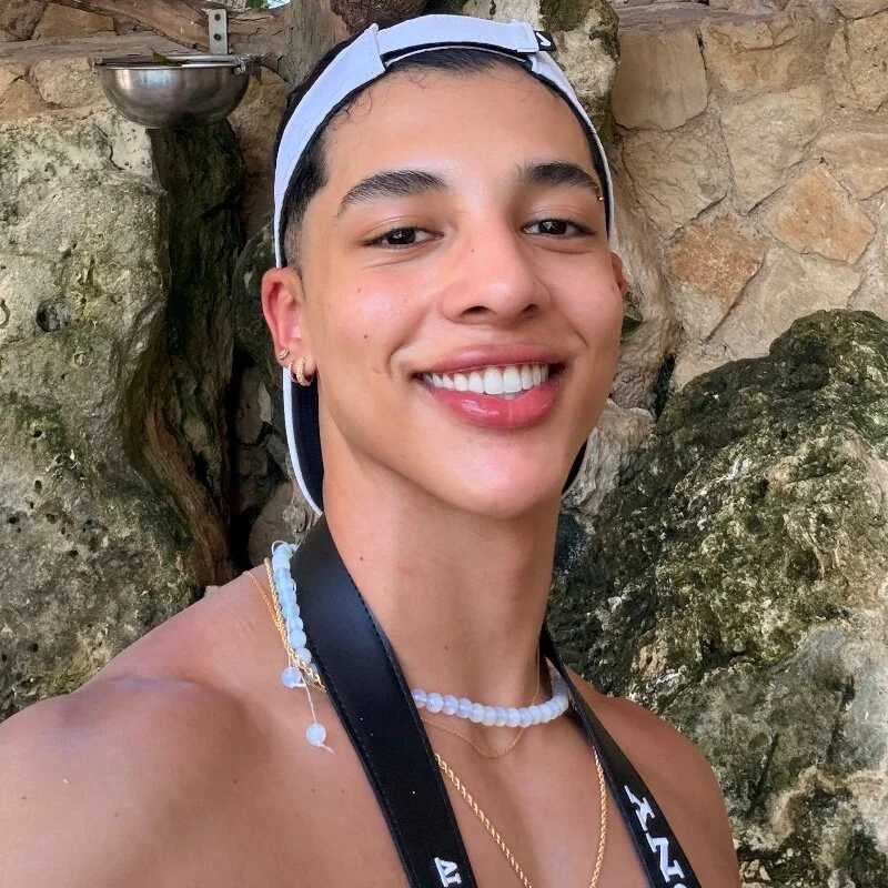 Troye_Williams — FansOnlyX creator profile