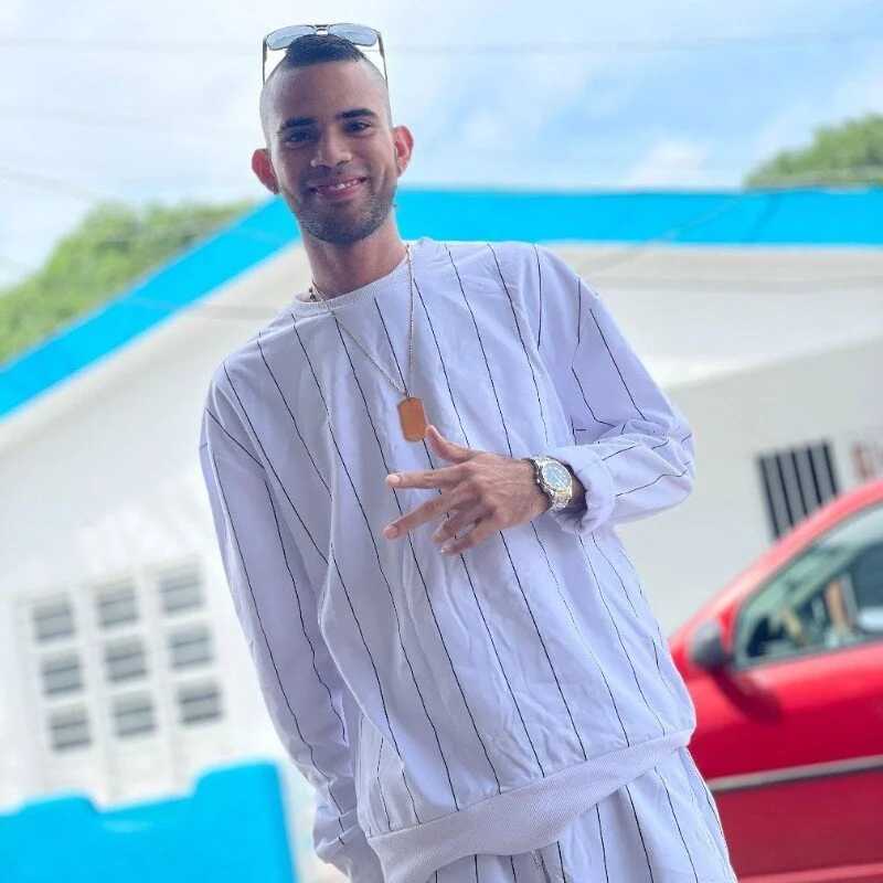 chacorta_ — FansOnlyX creator profile