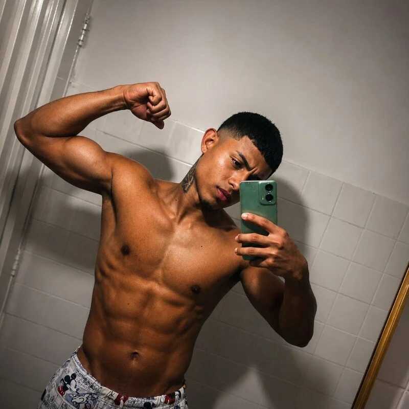 Tayron_king — FansOnlyX creator profile
