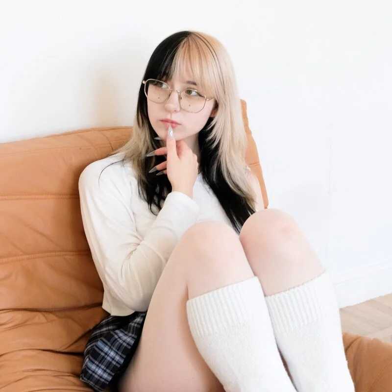 NyxCalderra — FansOnlyX creator profile