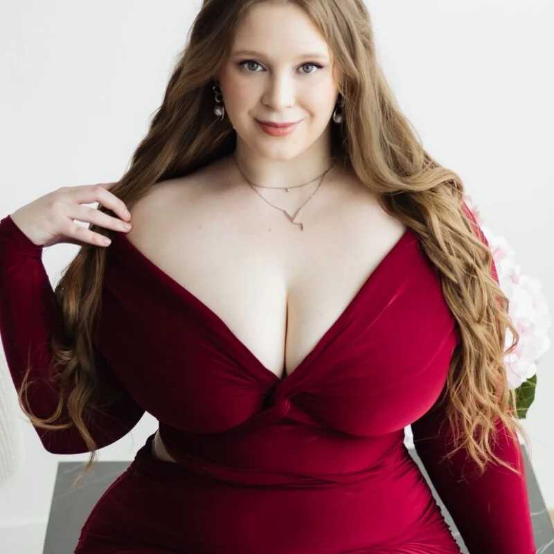 MargoKing — FansOnlyX creator profile
