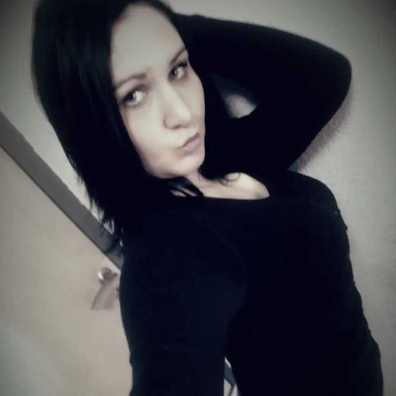 Holly_Bette — FansOnlyX creator profile