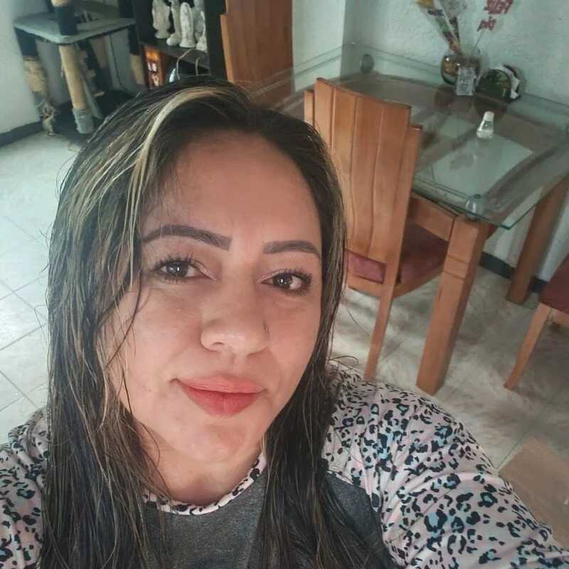 cris_spicy — FansOnlyX creator profile