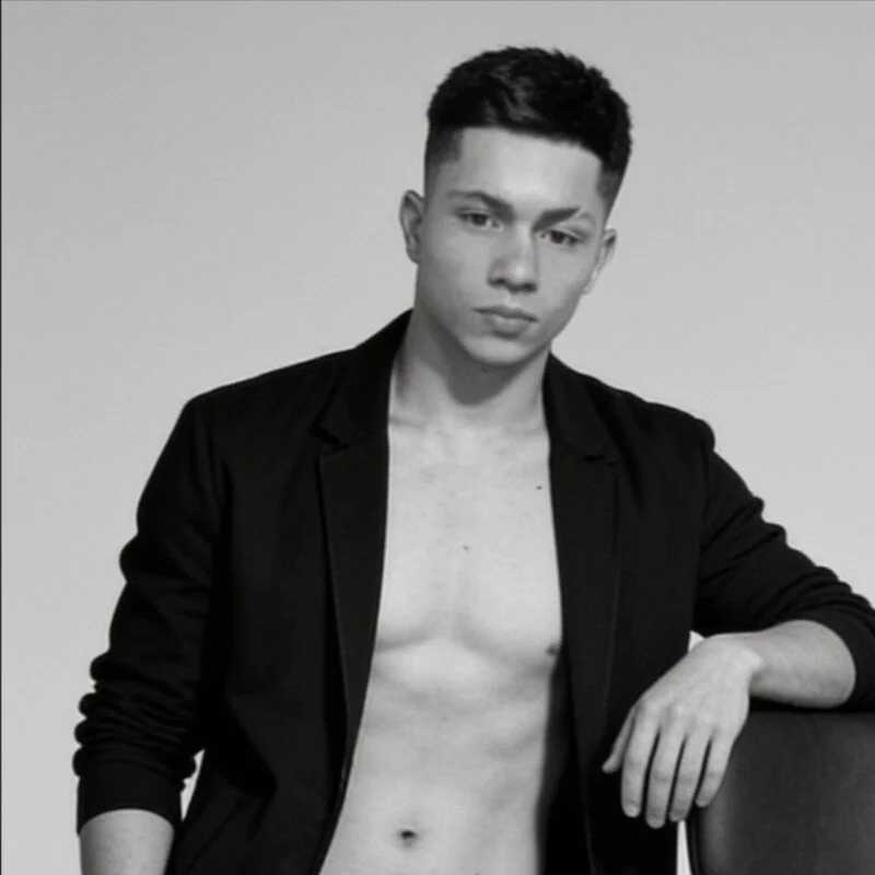 y_eiboy — FansOnlyX creator profile