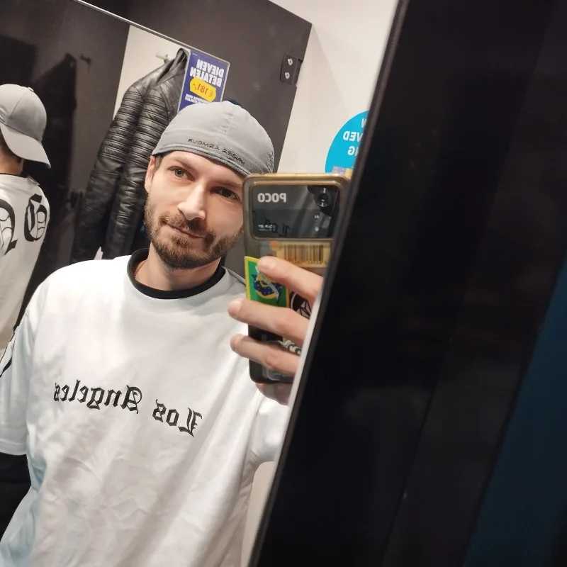Hadrian2 — FansOnlyX creator profile