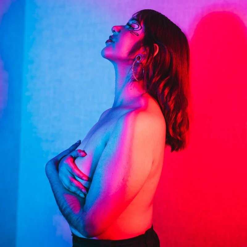 VioletMoore_ — FansOnlyX creator profile