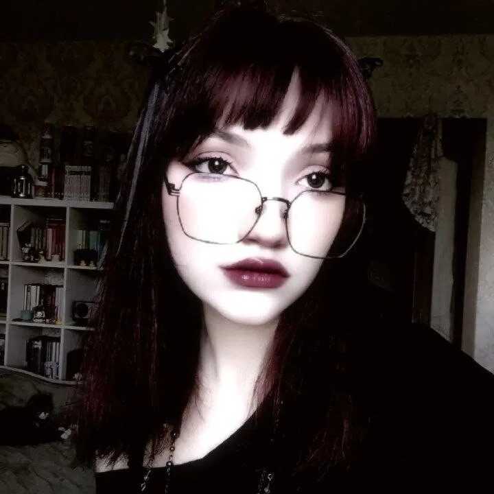 darkemily — FansOnlyX creator profile
