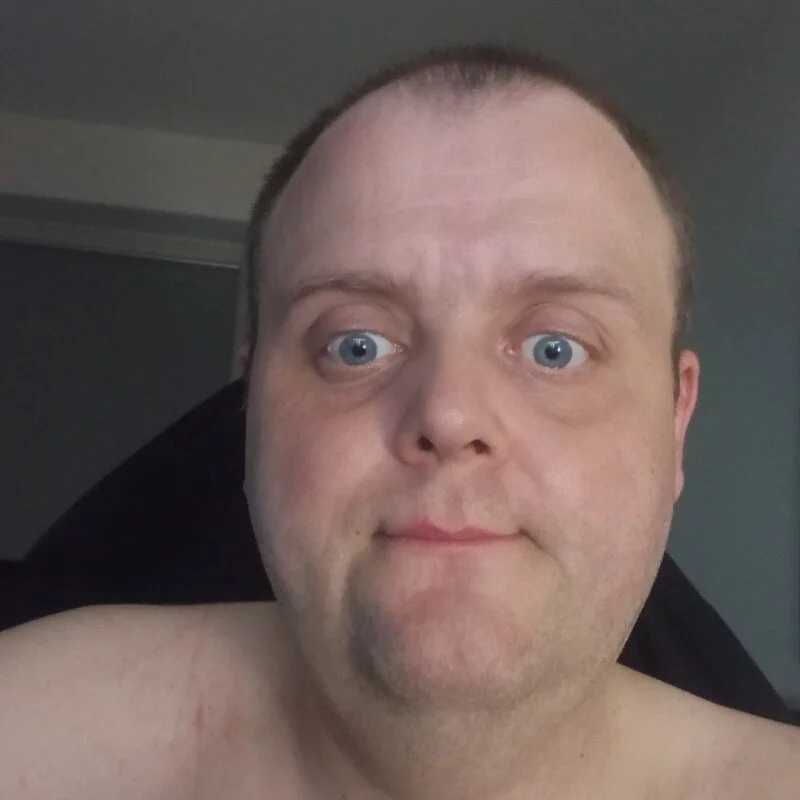 DevSvenBiSG — FansOnlyX creator profile