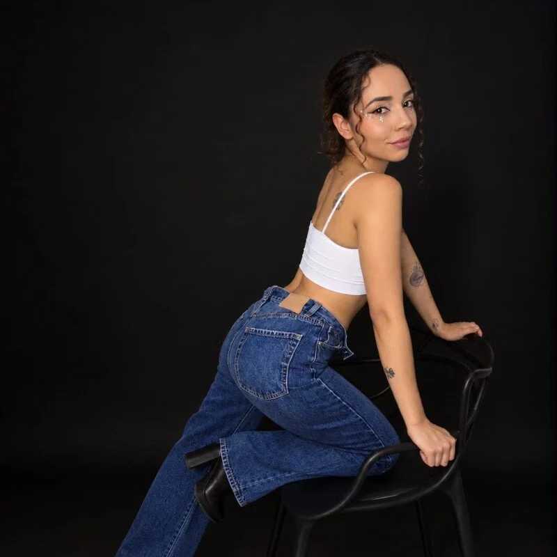 Amara_Owen — FansOnlyX creator profile