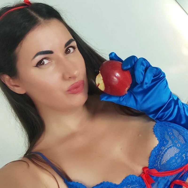 MaryMalory11 — FansOnlyX creator profile