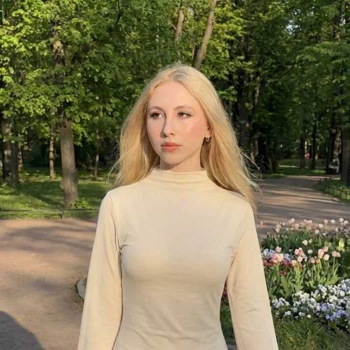 MilkChoc0late — FansOnlyX creator profile