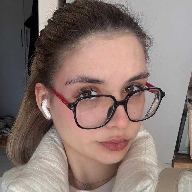 AnnaVelvetFire — FansOnlyX creator profile