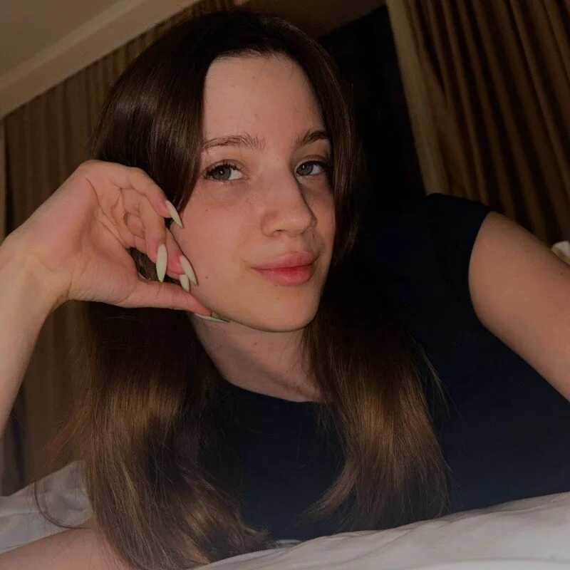 Alison_kisss — FansOnlyX creator profile