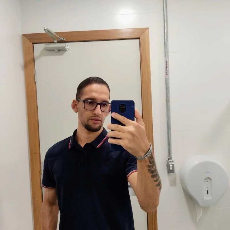 Ale_nate — FansOnlyX creator profile