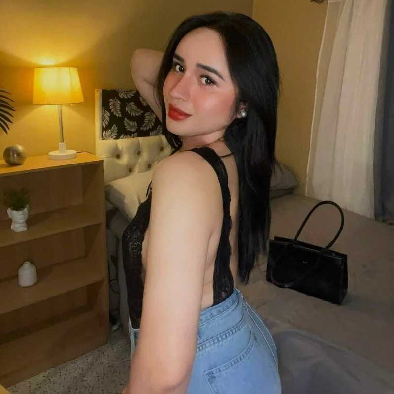 ClassyFilipina — FansOnlyX creator profile