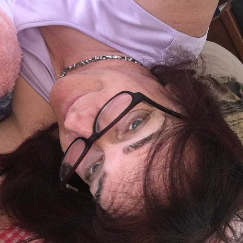 Transjoni — FansOnlyX creator profile