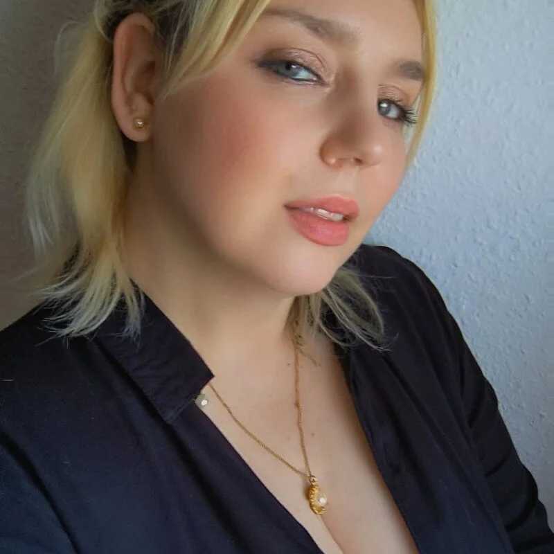 xblondi — FansOnlyX creator profile