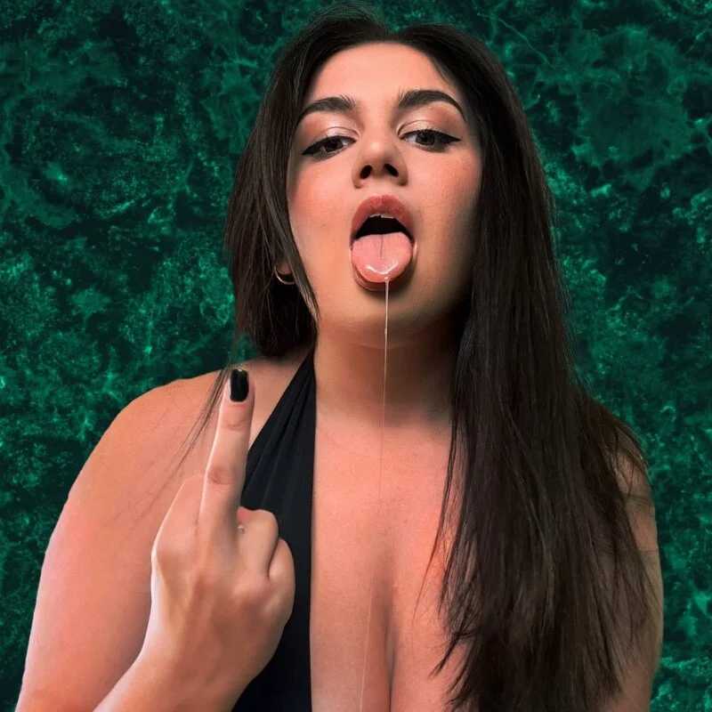 RealGoddessBellaBlaze — FansOnlyX creator profile