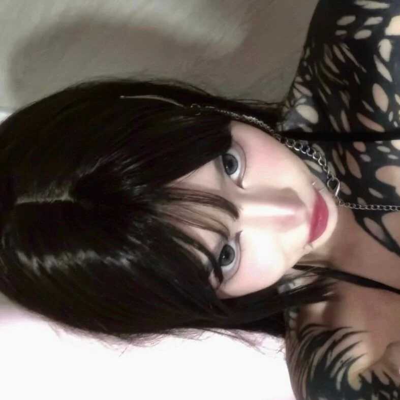 elledanielle — FansOnlyX creator profile
