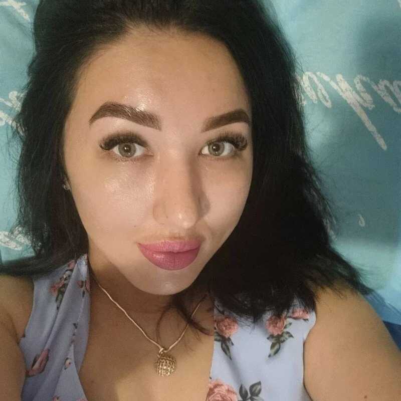 best_hot_2026 — FansOnlyX creator profile