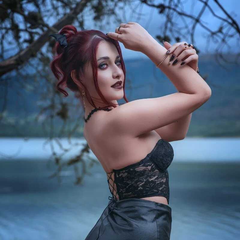 Flor_delunaa — FansOnlyX creator profile
