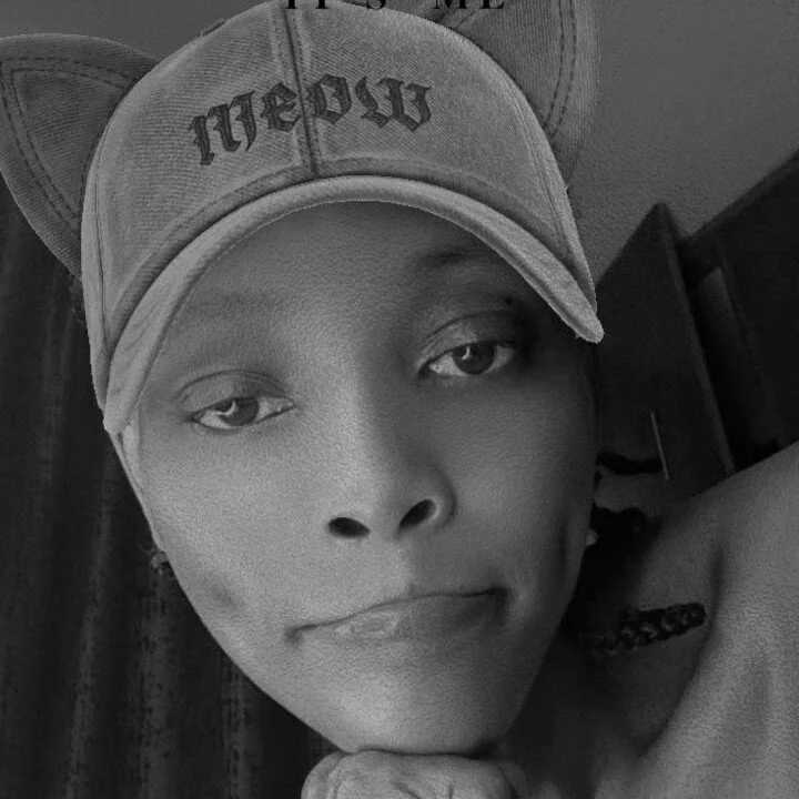 Yours_little_secret — FansOnlyX creator profile