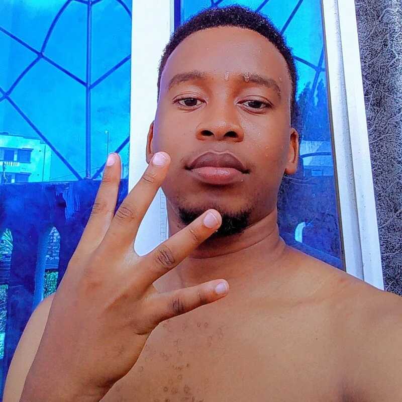 PrettyDickk1 — FansOnlyX creator profile
