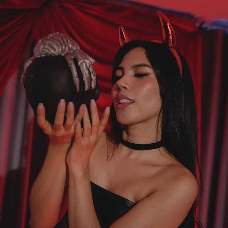 kosmic_Angel — FansOnlyX creator profile