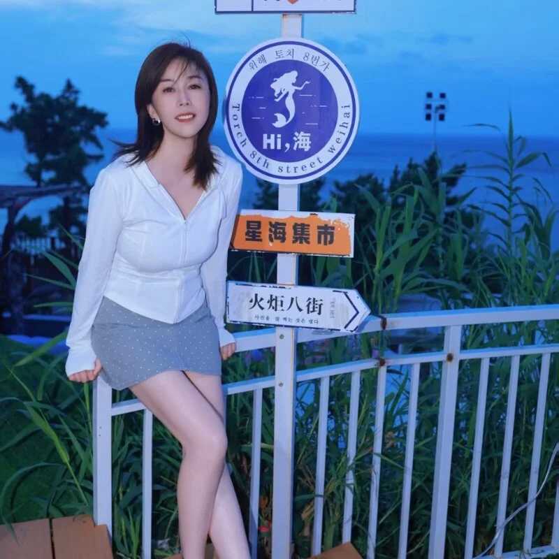 Nini188 — FansOnlyX creator profile
