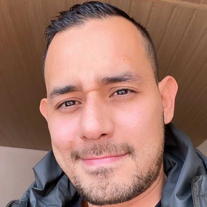 jhonyalzate2 — FansOnlyX creator profile