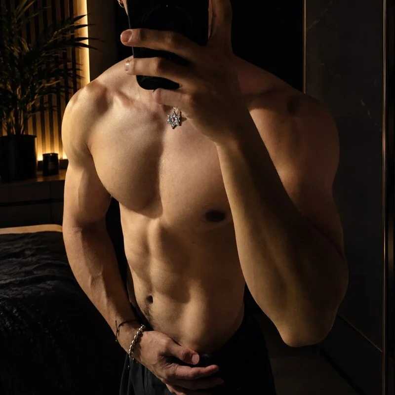 Corey_Vale — FansOnlyX creator profile