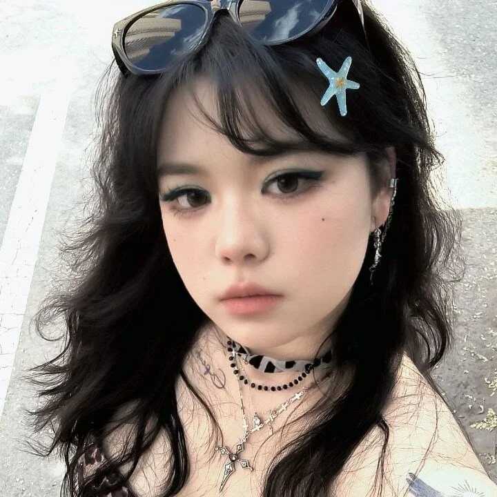 Nyxxumi — FansOnlyX creator profile