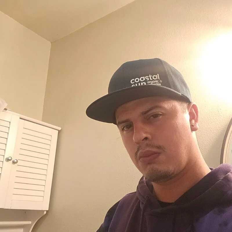 Jonnybigboi — FansOnlyX creator profile