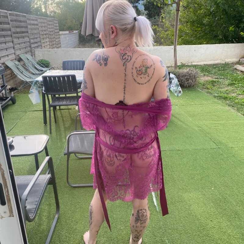 Sayuriii — FansOnlyX creator profile